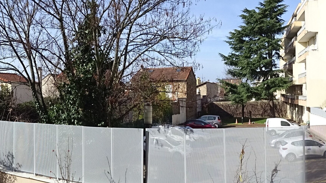 Photo of Outdoor in Colombes
