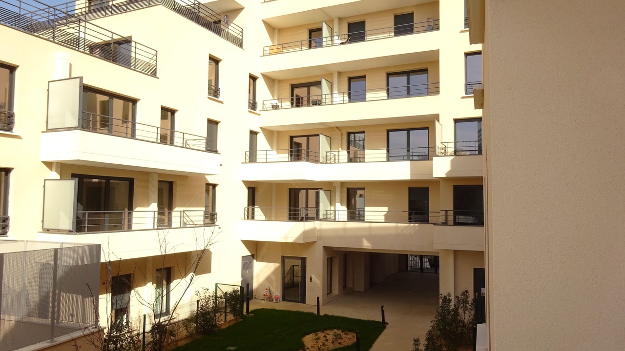 Photo of Outdoor in Colombes