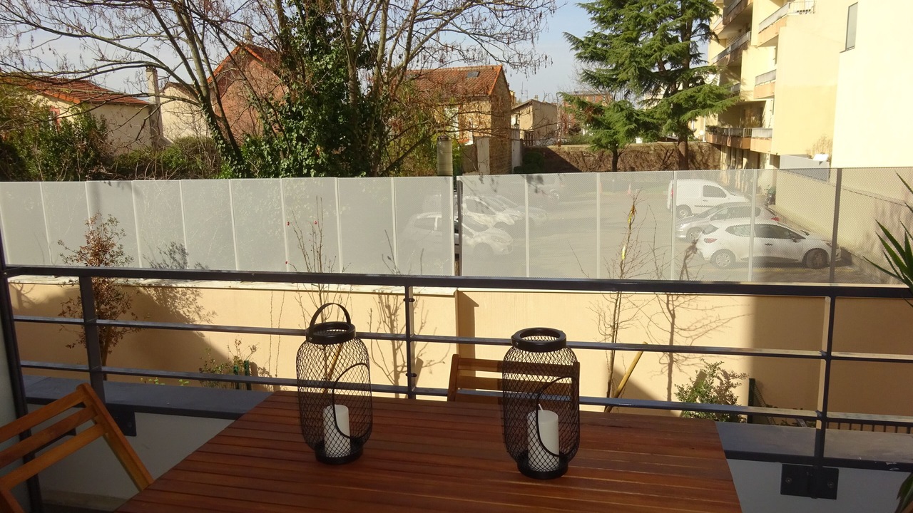 Photo of Outdoor in Colombes
