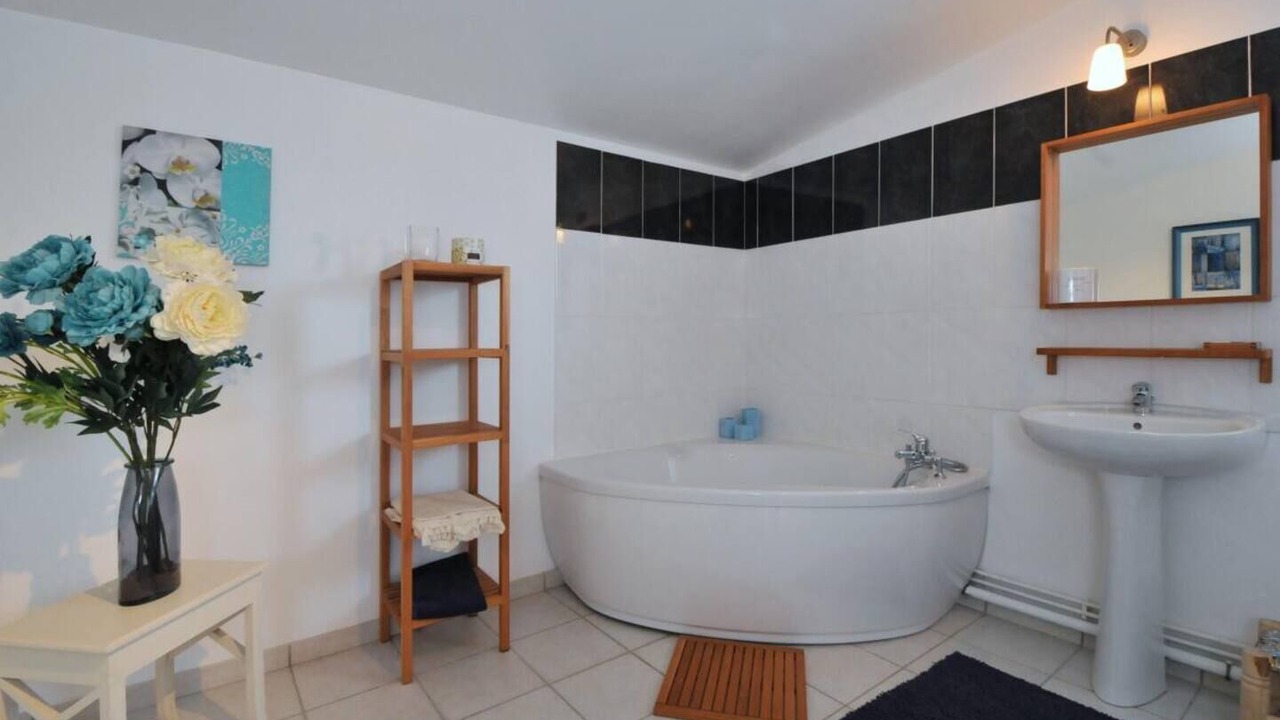 Photo of Bathroom in Villers-sous-Chatillon