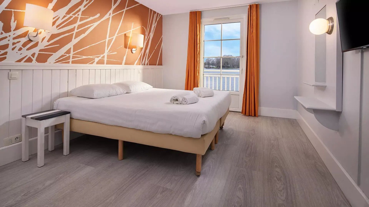 Photo of Bedroom in Chamouille