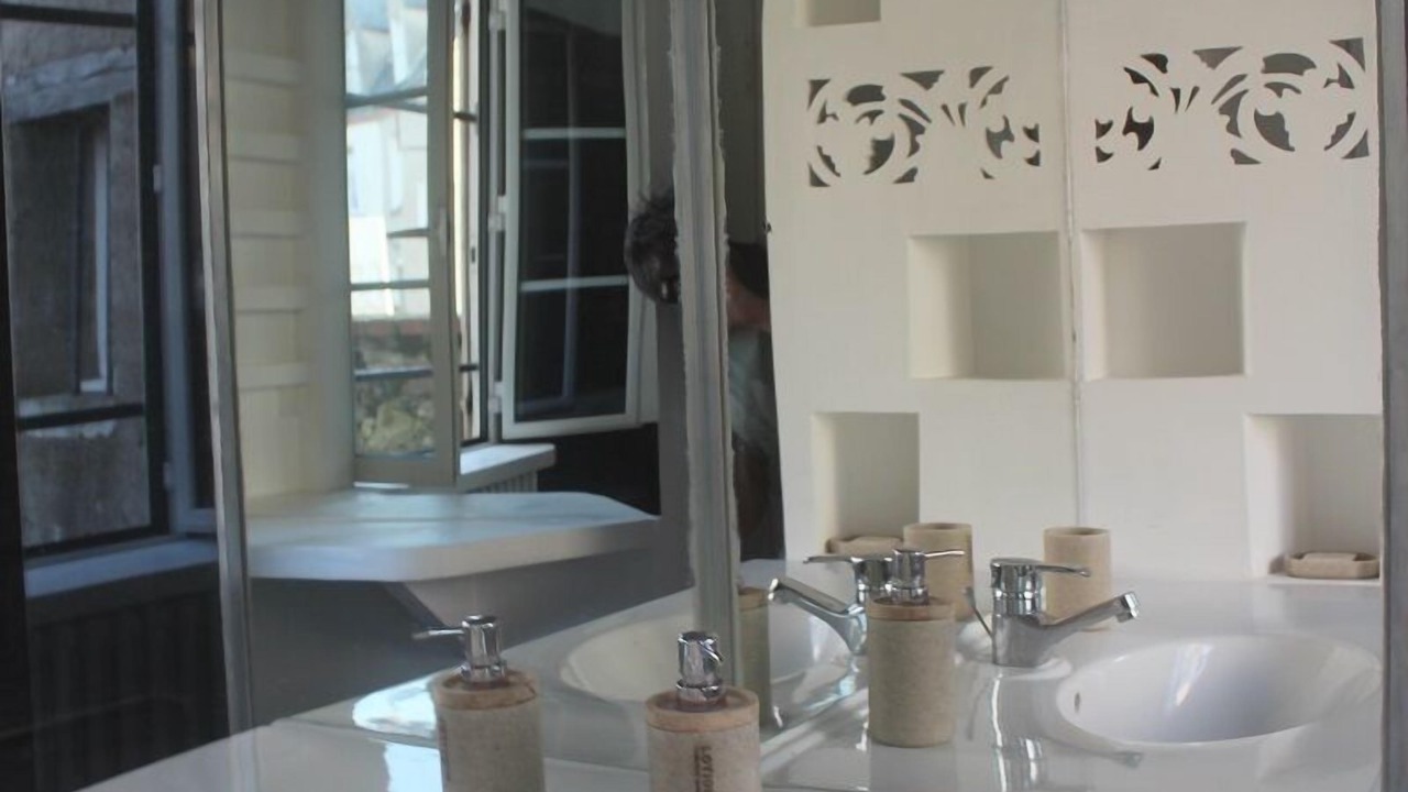 Photo of Bathroom in Gien