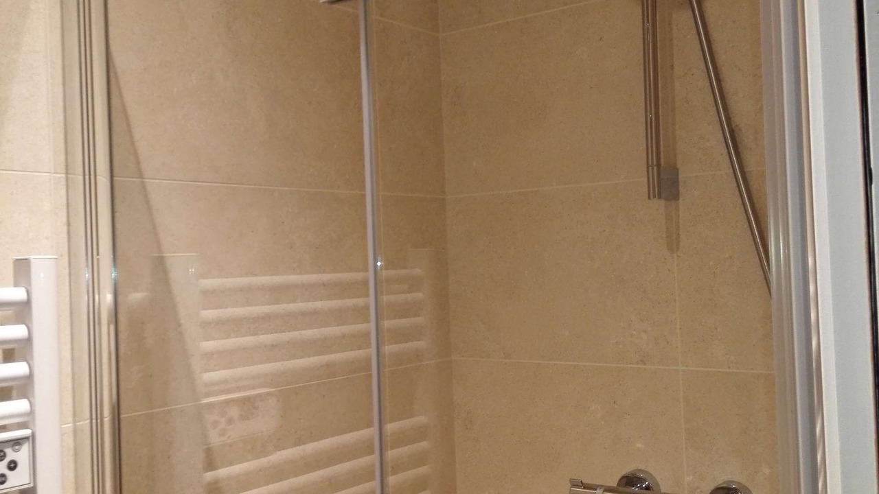 Photo of Bathroom in Saint-Quentin