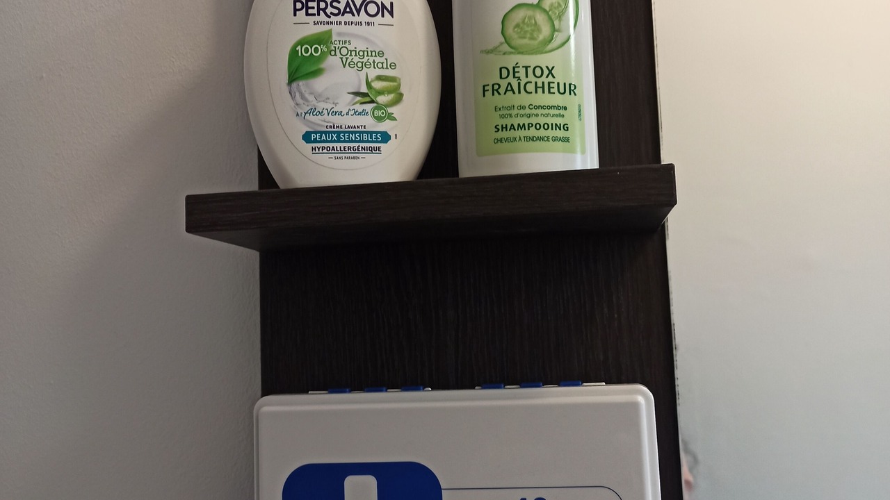 Photo of Bathroom in Lens