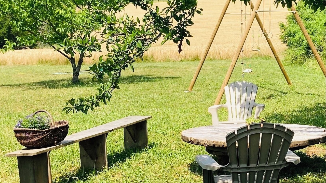 Photo of Outdoor in Saint-Pere