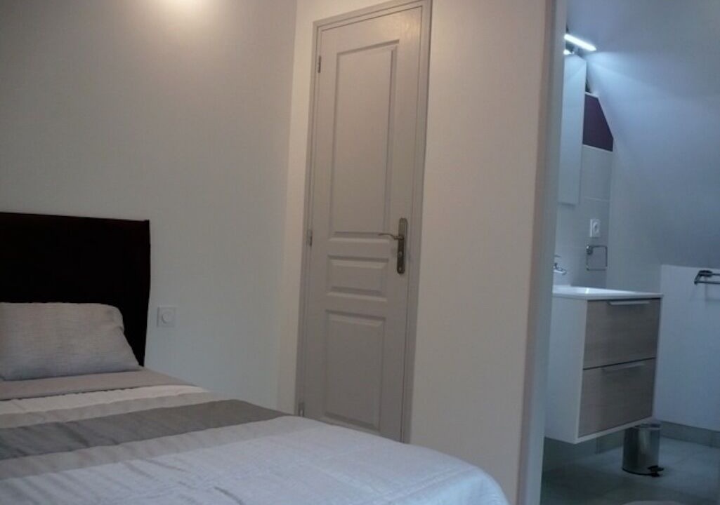Photo of Bedroom in Epineu-le-Chevreuil