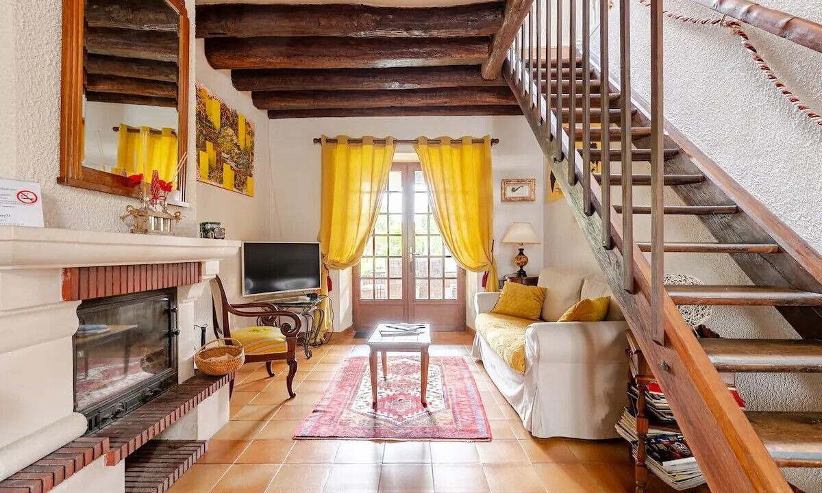 Photo of Livingroom in Lumigny-Nesles-Ormeaux