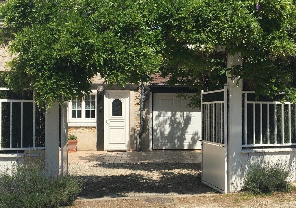 Photo of Outdoor in Lumigny-Nesles-Ormeaux