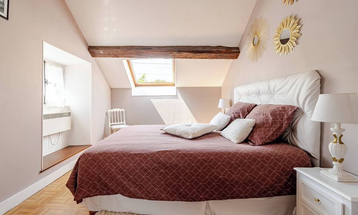 Photo of Bedroom in Lumigny-Nesles-Ormeaux