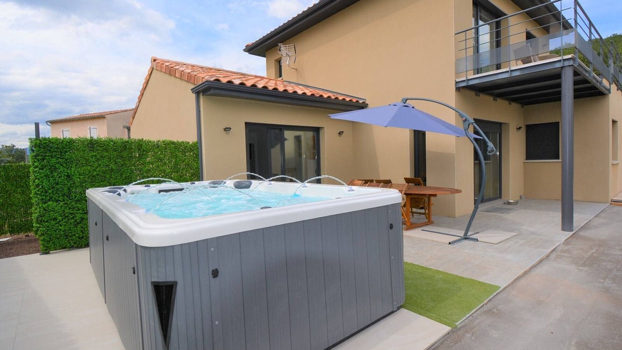 Photo of Patio Balcony in Ruoms