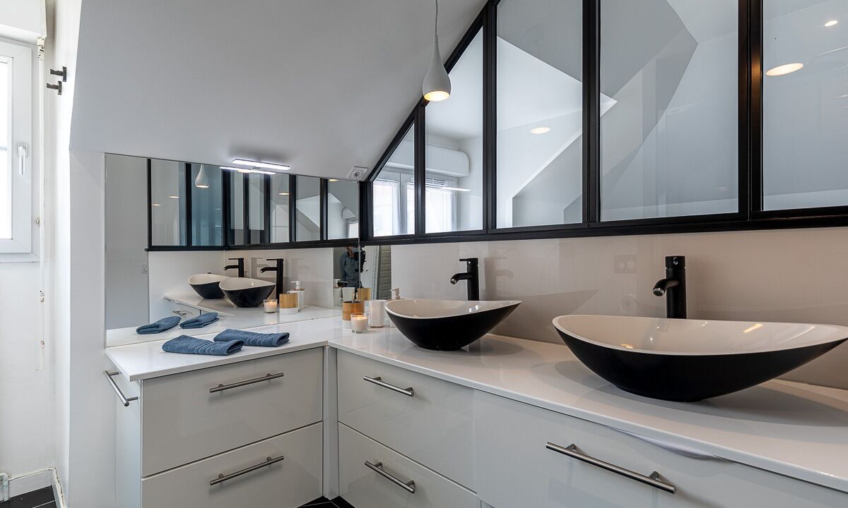 Photo of Bathroom in Serris