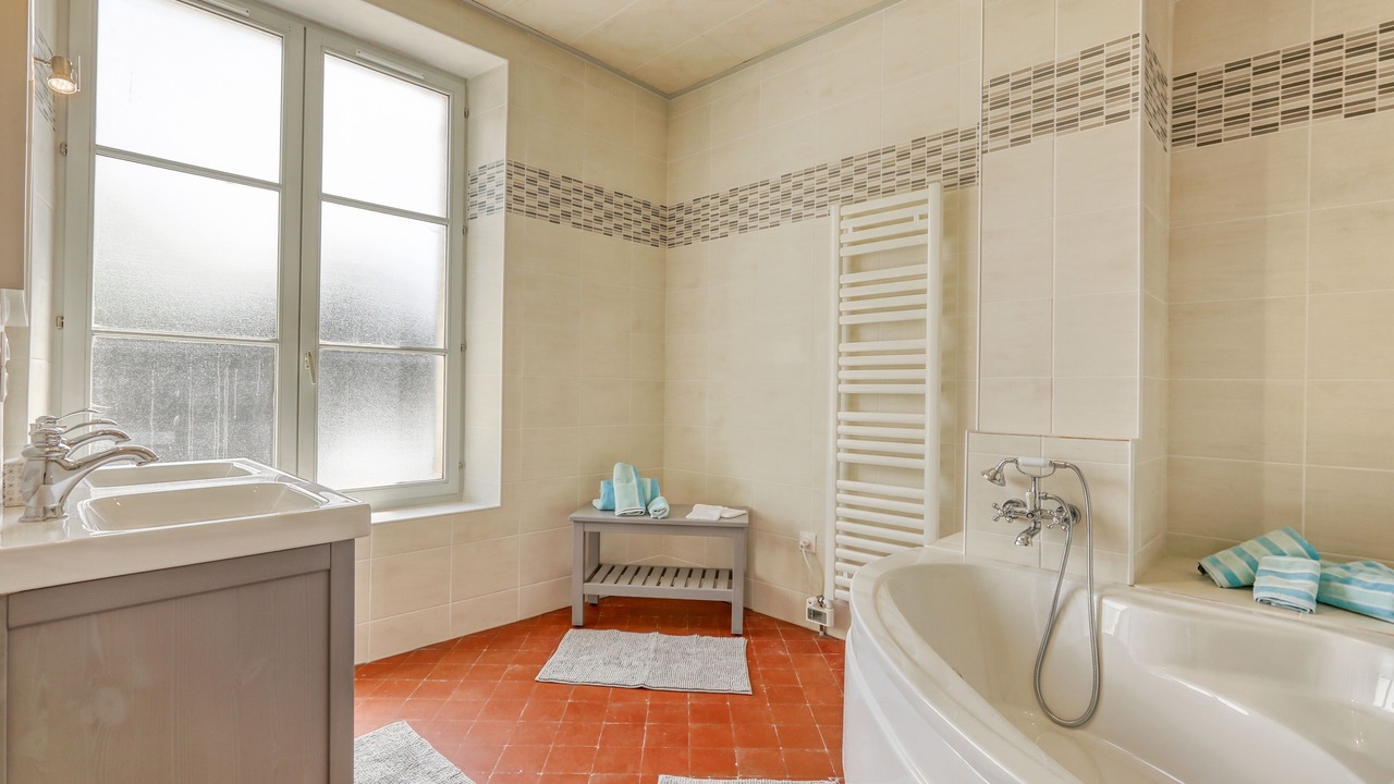 Photo of Bathroom in Lizy
