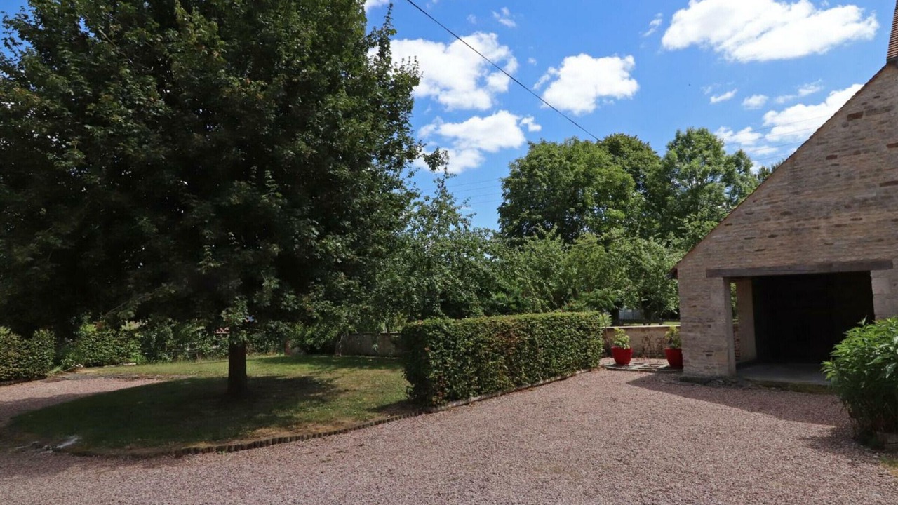 Photo of Outdoor in Merri