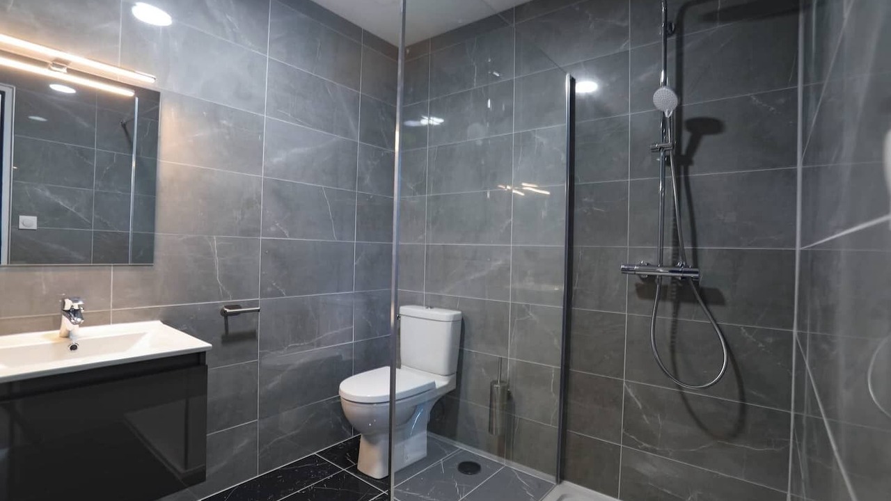 Photo of Bathroom in Revin