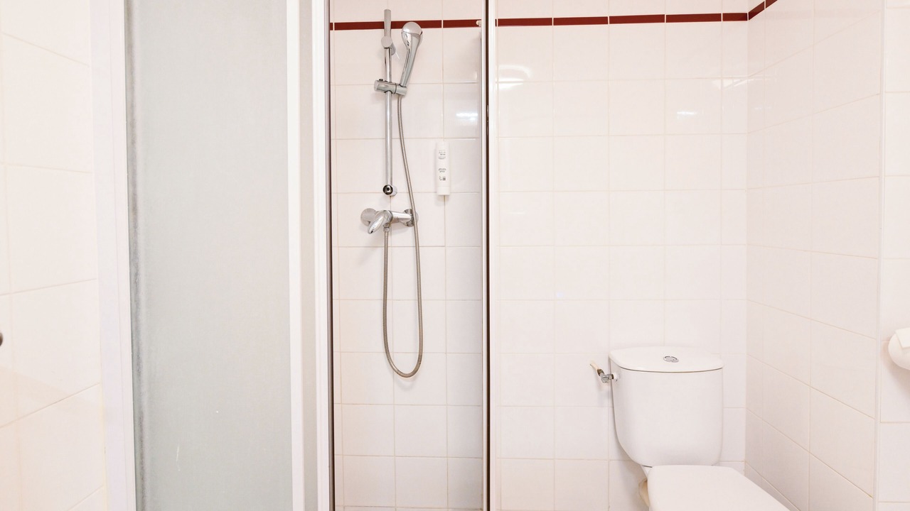 Photo of Bathroom in Saint-Cyr-l'Ecole