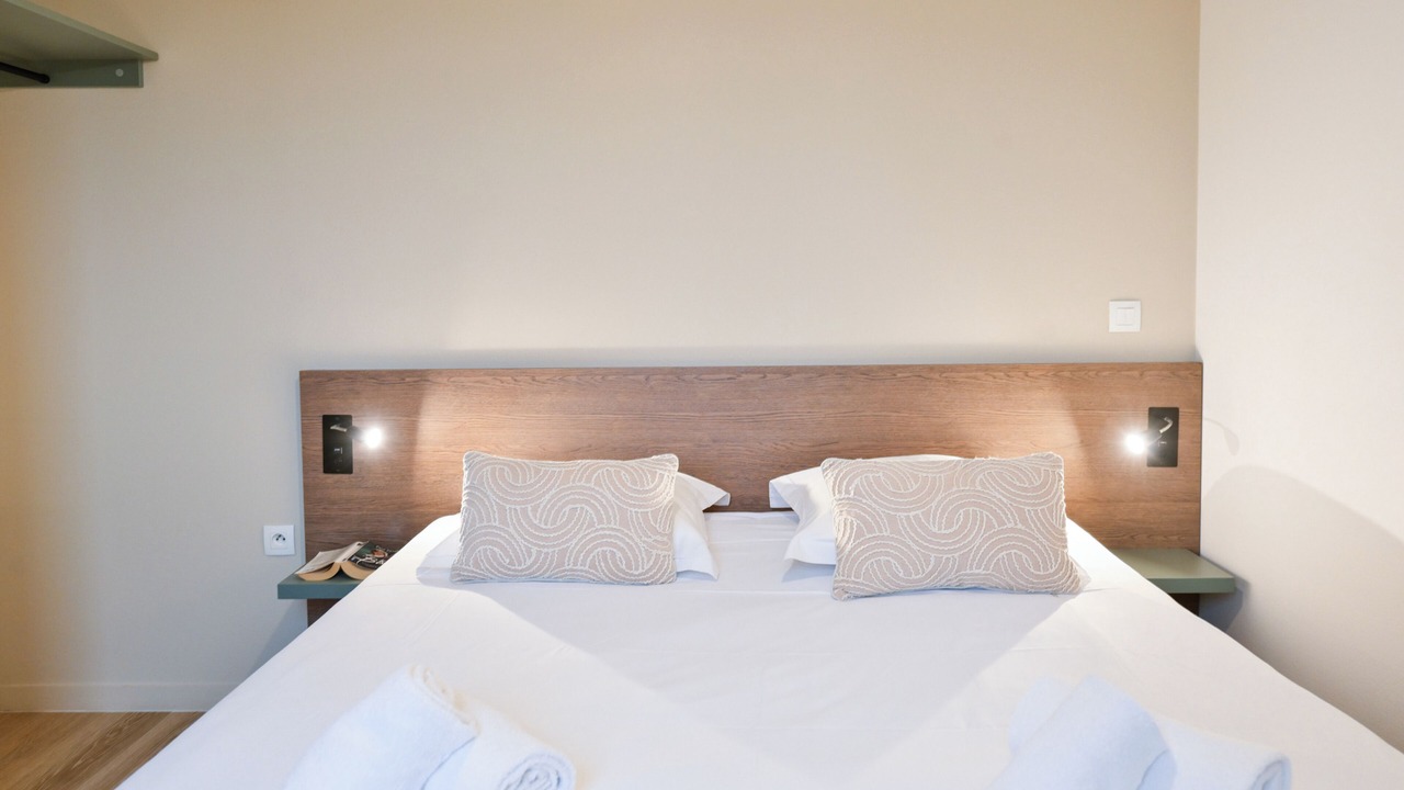 Photo of Bedroom in Saint-Cyr-l'Ecole