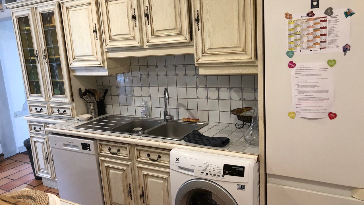 Photo of Kitchen in Cauge