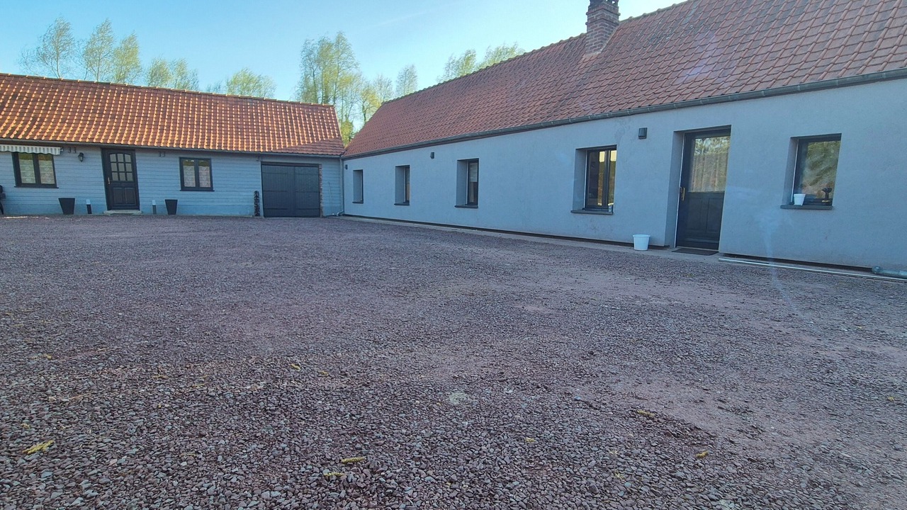 Photo of Outdoor in Rue