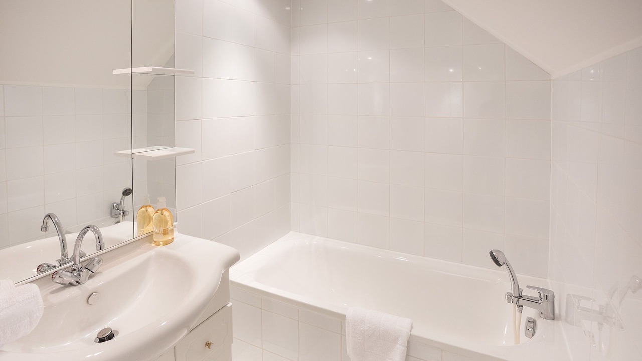Photo of Bathroom in Aigneville