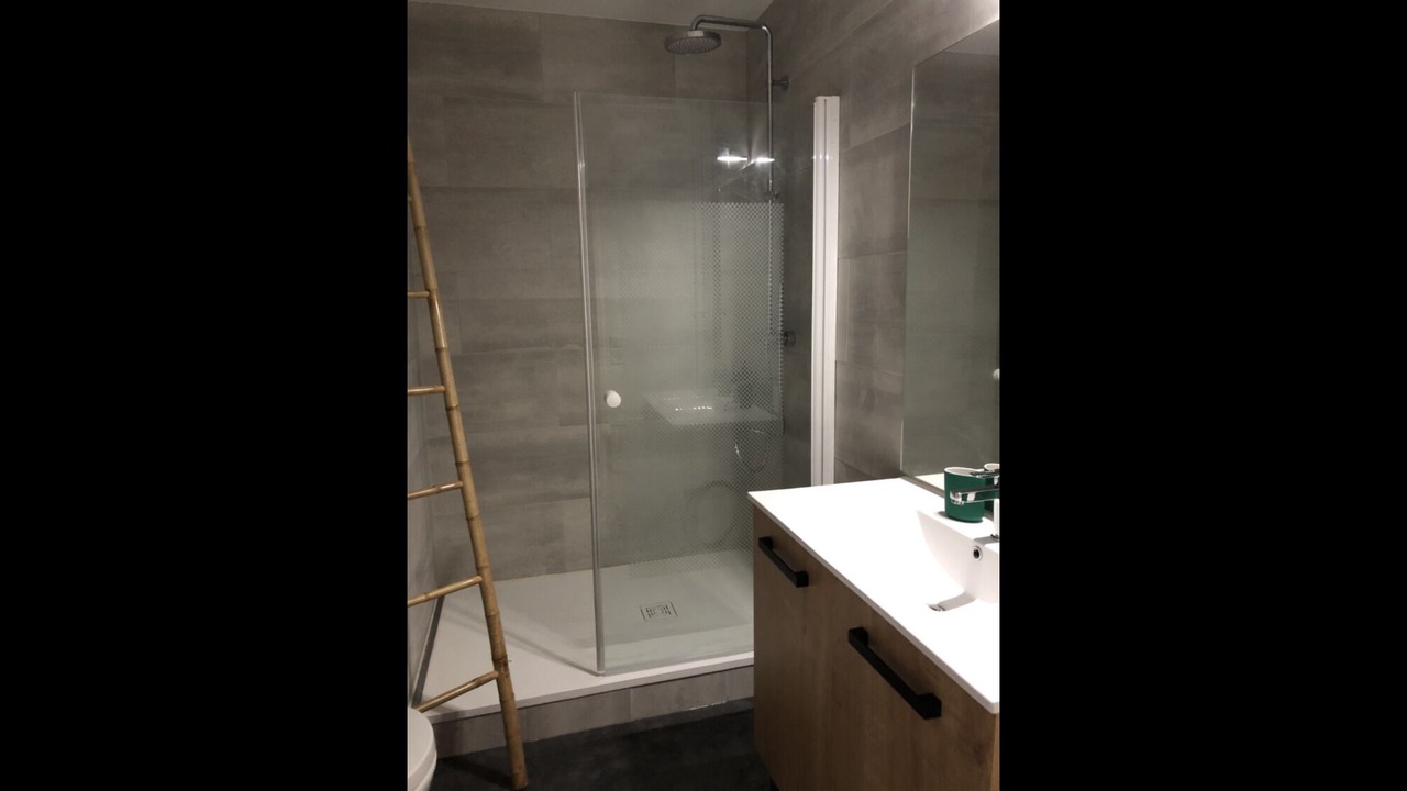 Photo of Bathroom in Plantieres Queuleu