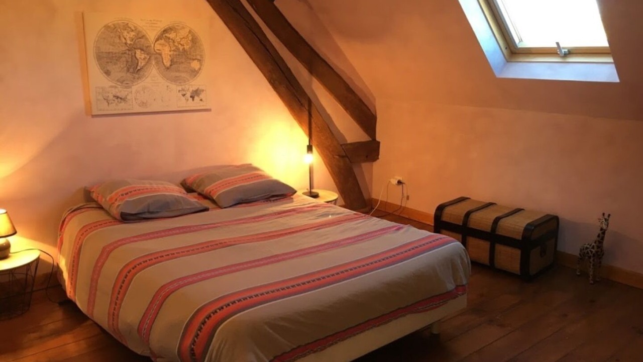 Photo of Bedroom in Luzy