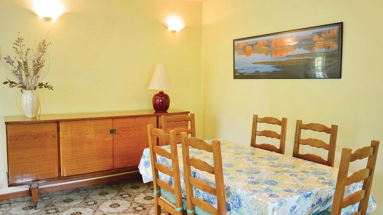 Photo of Bedroom in Athis
