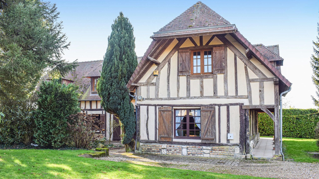 Photo of Others in Bosnormand