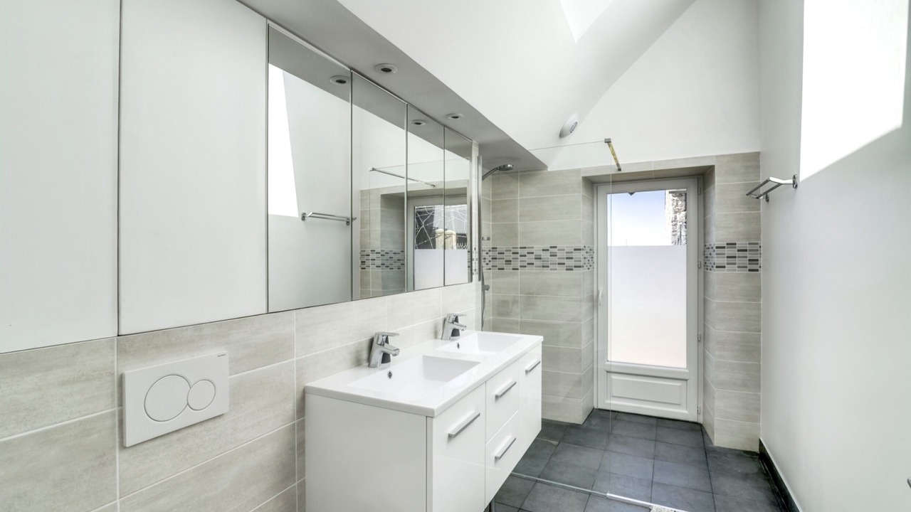 Photo of Bathroom in Amponville