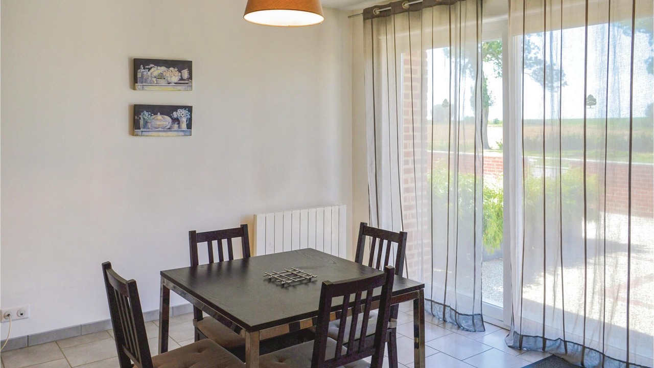 Photo of Bedroom in Roisel
