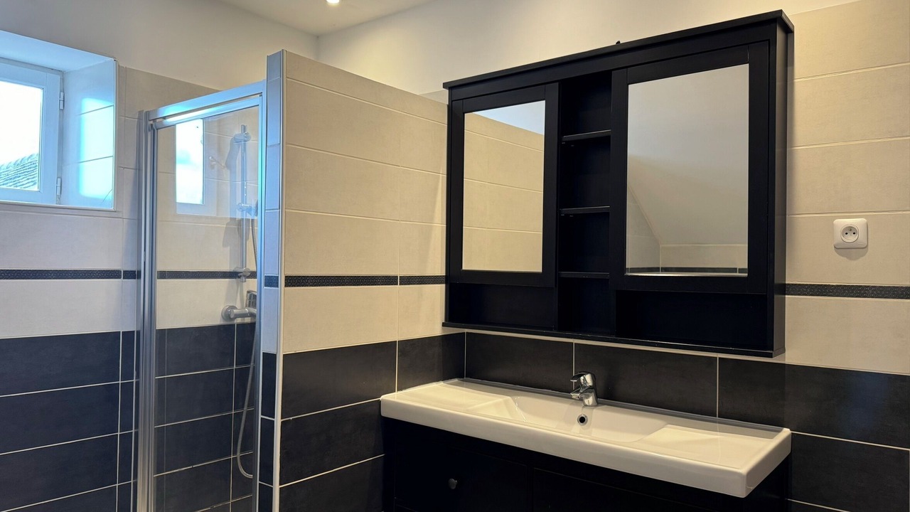 Photo of Bathroom in Fremainville