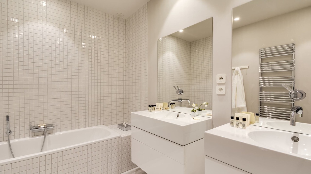 Photo of Bathroom in Quartier du Petit-Montrouge