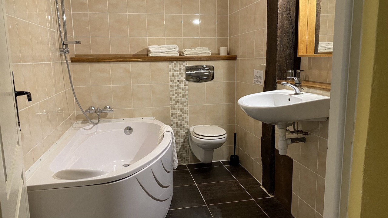 Photo of Bathroom in Villerserine