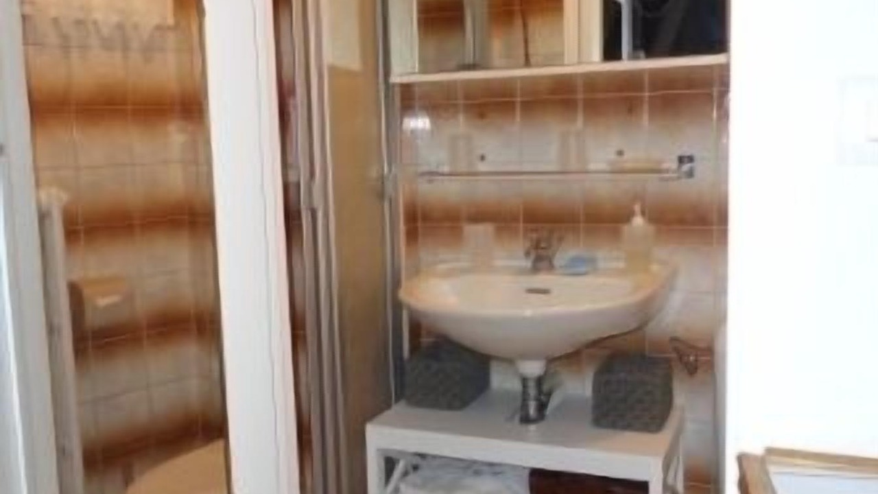 Photo of Bathroom in Darnetal