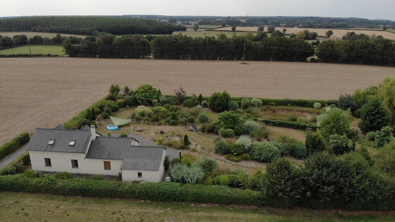 Photo of Outdoor in Esqueheries