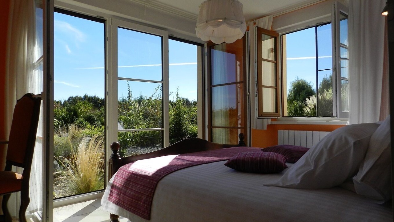Photo of Bedroom in Esqueheries