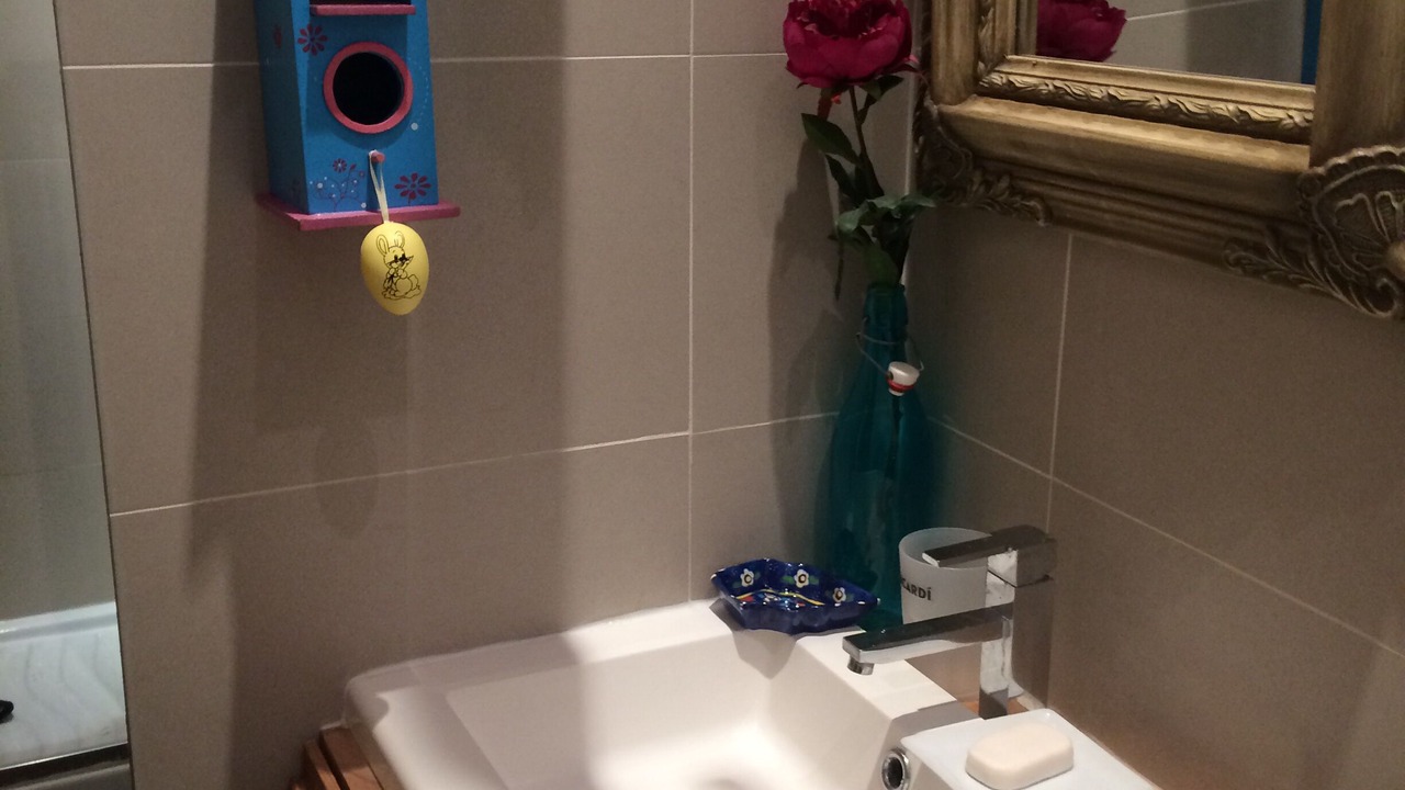 Photo of Bathroom in 9th Arrondissement