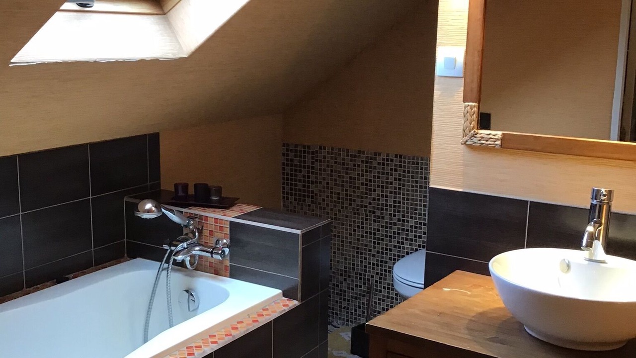 Photo of Bathroom in Dieppe