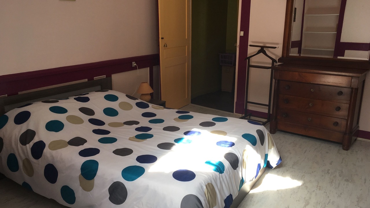 Photo of Bedroom in Dole