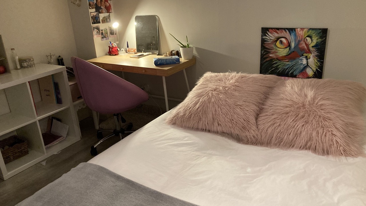 Photo of Bedroom in Perenchies