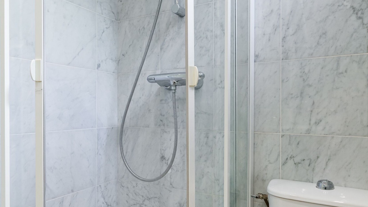 Photo of Bathroom in 3rd Arrondissement
