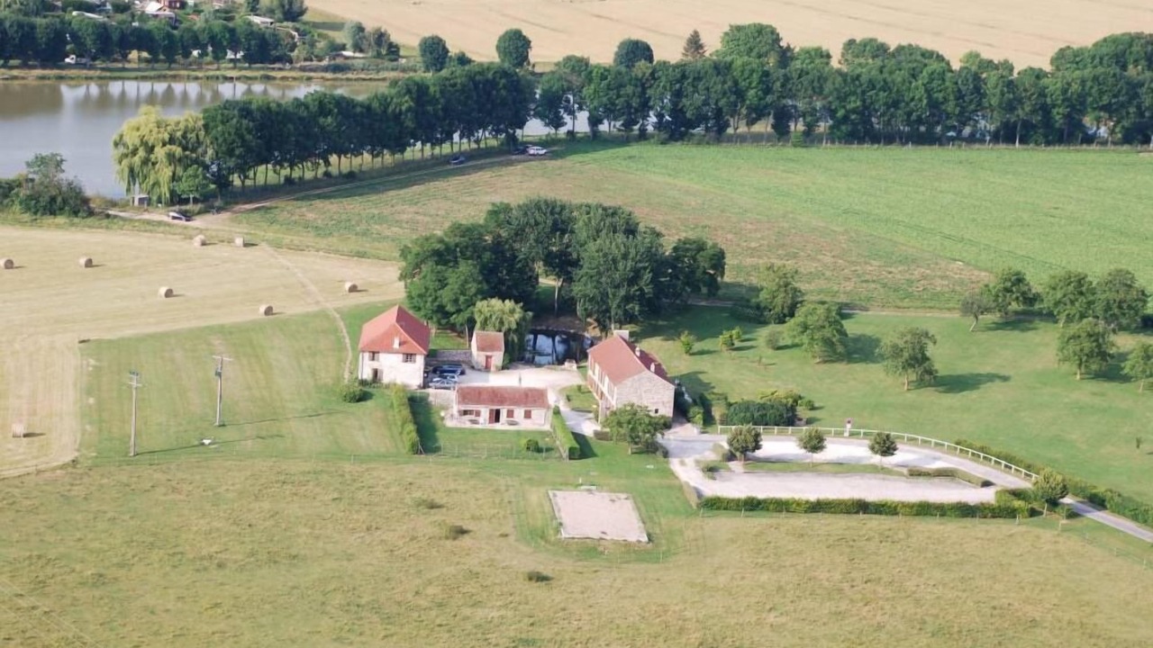 Photo of Outdoor in Pecy