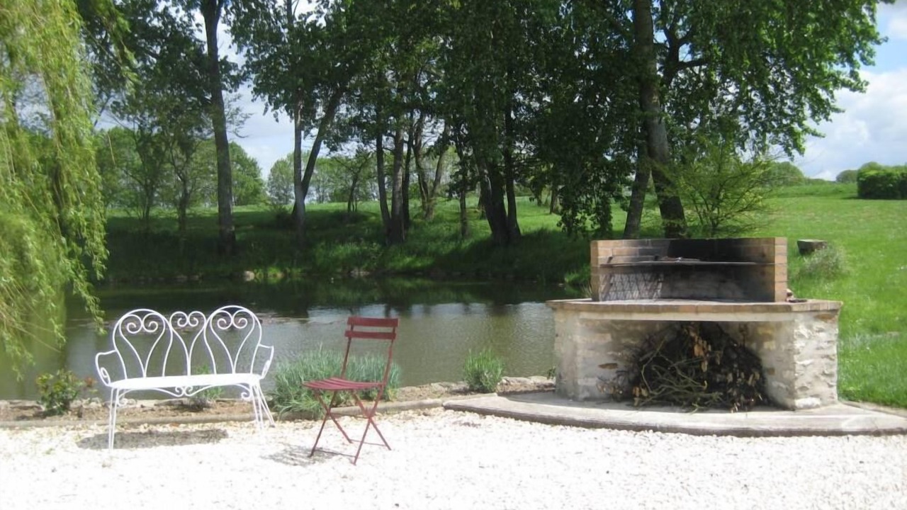 Photo of Outdoor in Pecy