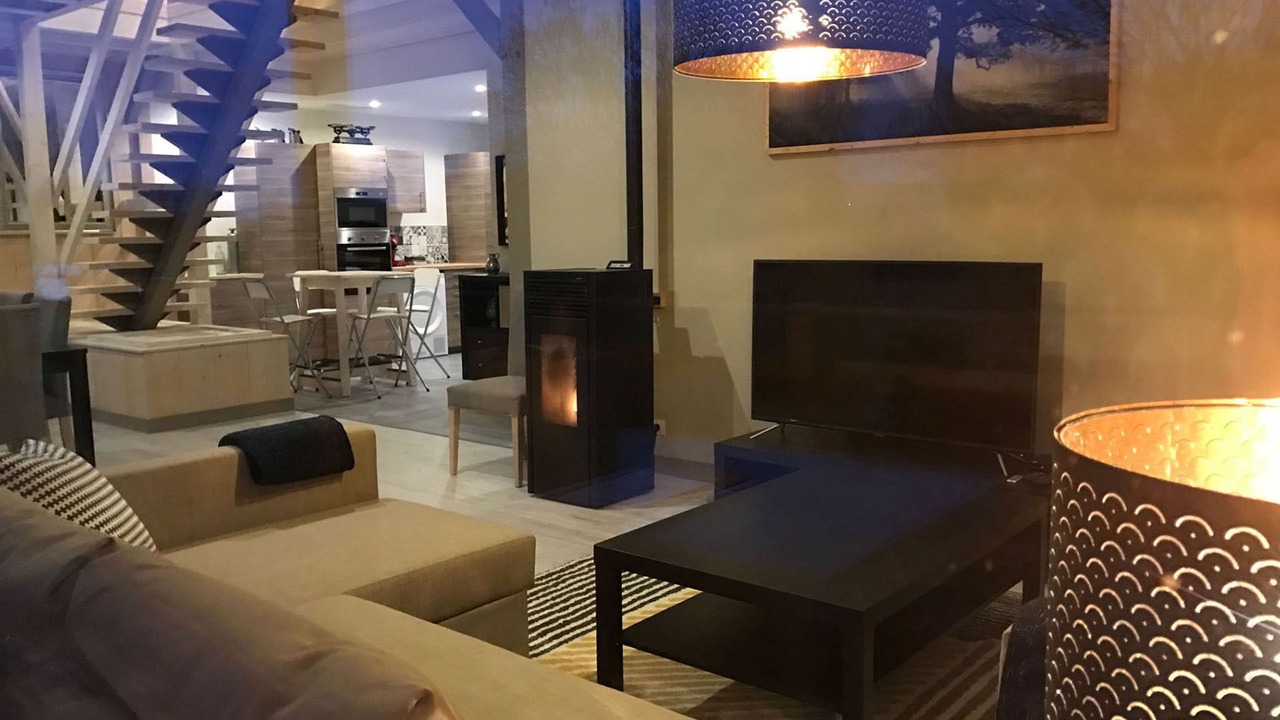 Photo of Livingroom in Doucier