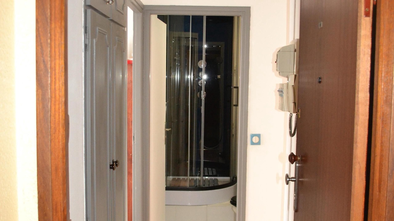 Photo of Others in Loos