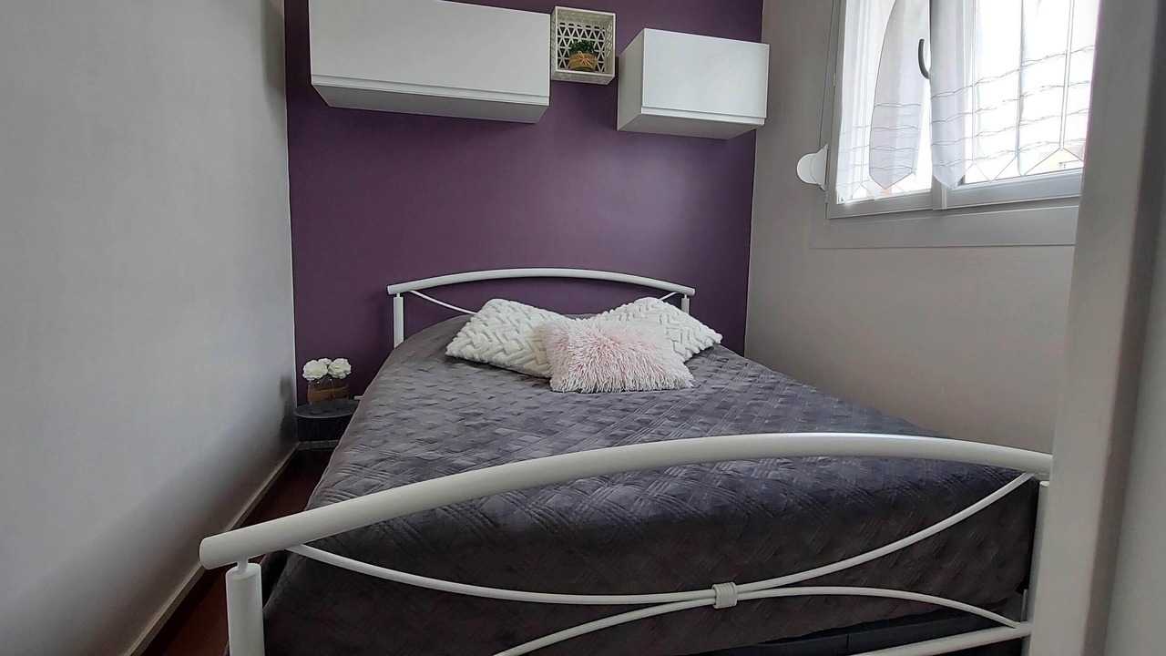 Photo of Bedroom in Loos