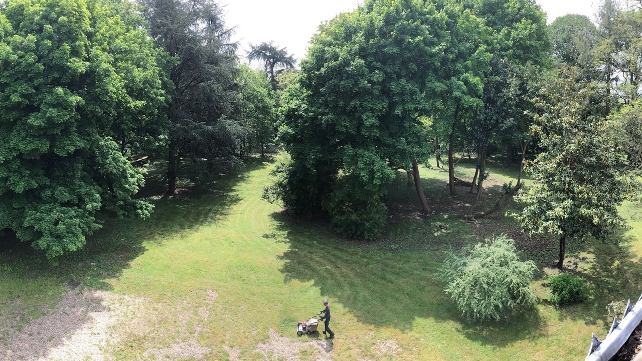 Photo of Outdoor in Salbris