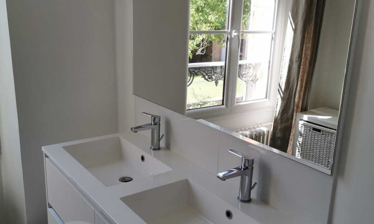 Photo of Bathroom in Salbris