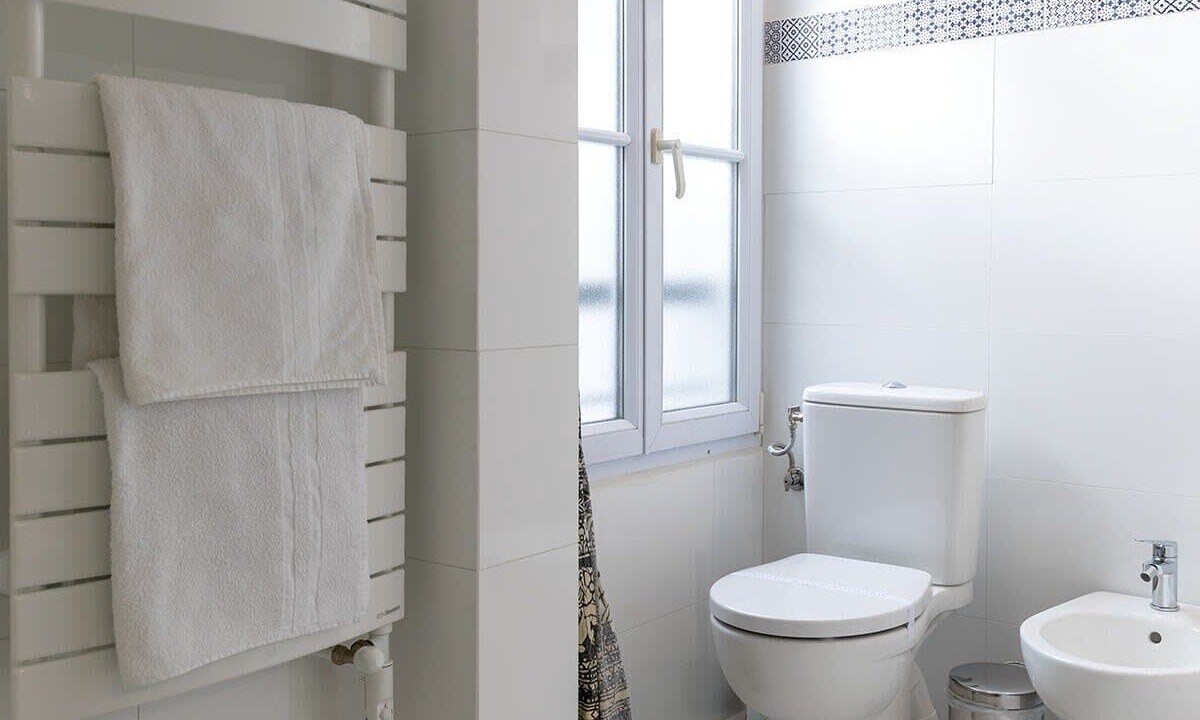 Photo of Bathroom in Quartier de la Place-Vendome
