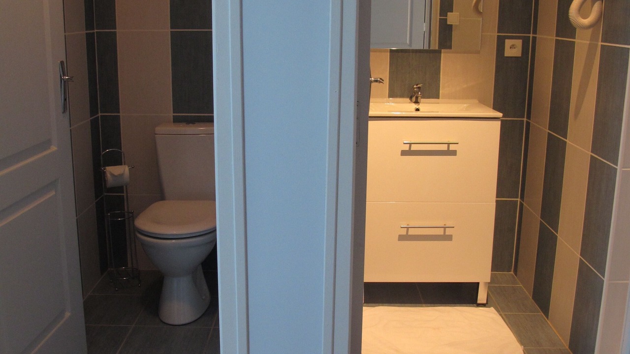 Photo of Bathroom in Pende