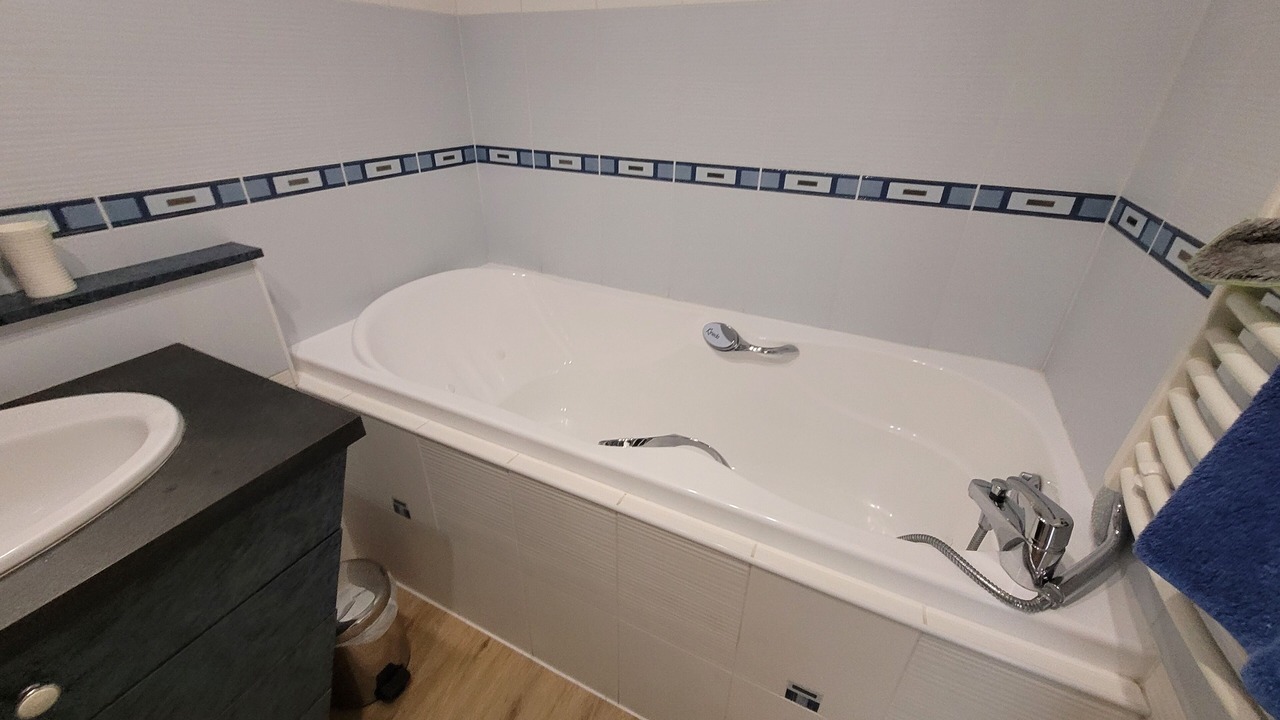 Photo of Bathroom in Dunkirk